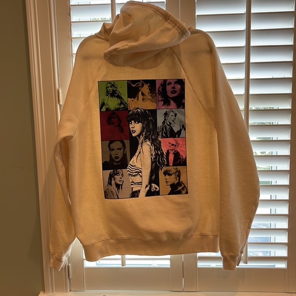 Sweaters - Taylor Swift Eras Tour cream sweatshirt XL
